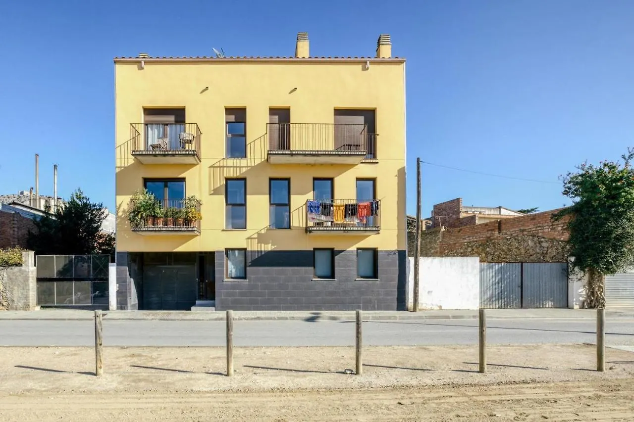 Ground Floor Apartment In Centre Of Torroella de Montgrí